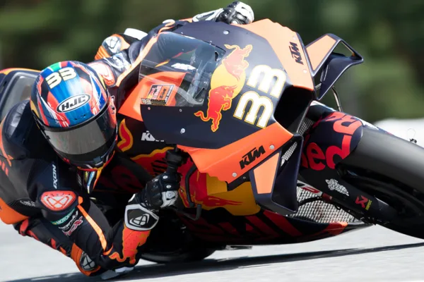FOR SOCIAL20 Brad binder claims brno victory
