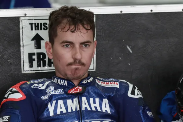 FOR SOCIAL2 O Moto GP 2020 Rossi and Quartararo question Yamaha over underused Lorenzo