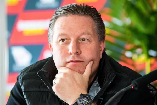 FOR SOCIAL20 Zak Brown joins in the fast lane podcast