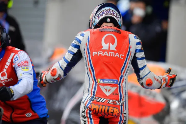 FOR SOCIAL20 Miller fumes after engine woes