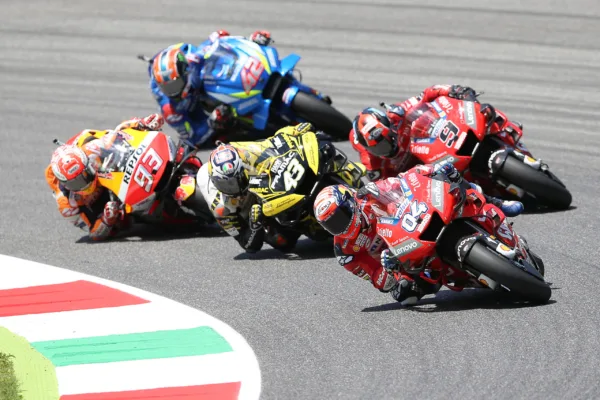 FOR SOCIALS21 what time does the 2021 italian motogp start in australia