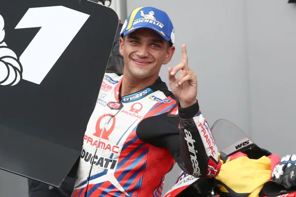 FOR SOCIAL21 martin claims maiden motogp win