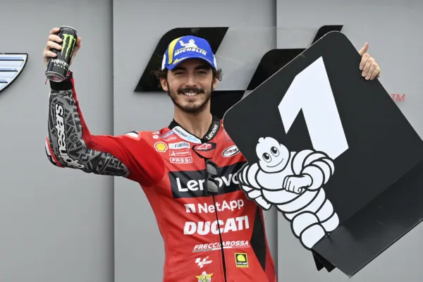 FOR SOCIALS21 francesco bagnaia seals aragon pole with record breaking lap