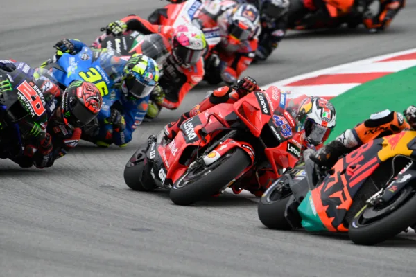 FOR SOCIALS22 the 2022 motogp provisional calendar has been released