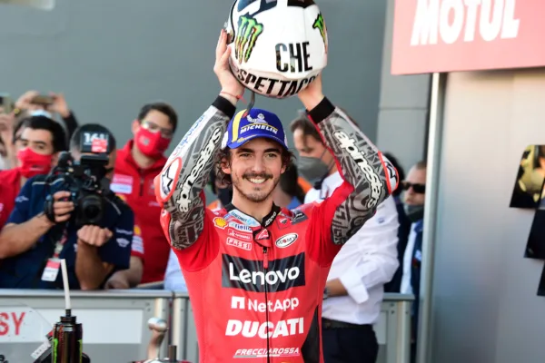 FOR SOCIALS22 valentino rossi brings motogp ️ career to a close as francesco bagnaia wins in valencia